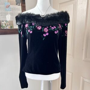 Y2K Black Velvet Fur Trim Embroidered Top